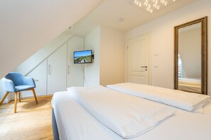 3 bedrooms, WiFi, bed sheets