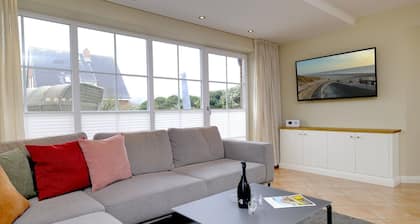Friesenjung - Holiday home for up to 6 people with garden.