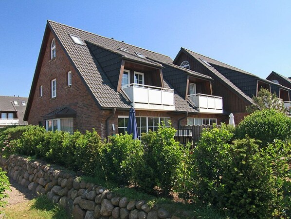 Imagen sin descripción, 1 de 24, botón