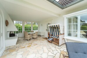 Luokittelematon kuva, 4 kautta 20, painike