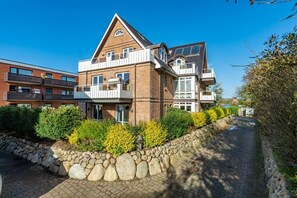 Imagen sin descripción, 2 de 27, botón