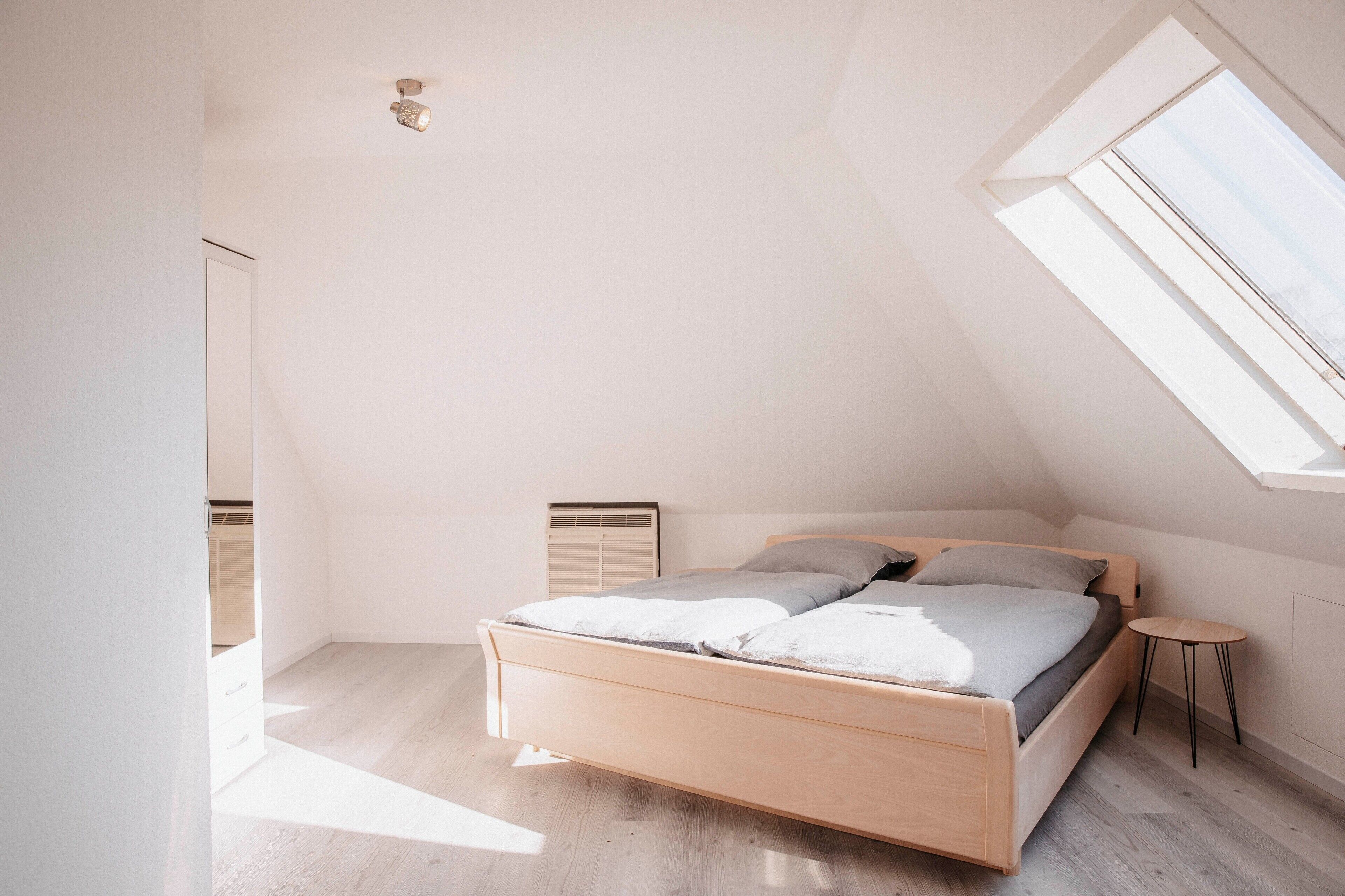 2 chambres, fer et planche à repasser, accès au Wi-Fi (inclus)