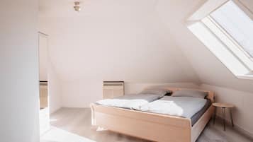 2 chambres, fer et planche à repasser, accès au Wi-Fi (inclus)