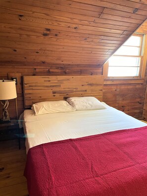 4 室のベッドルーム、アイロン / アイロン台、WiFi、ベッドシーツ