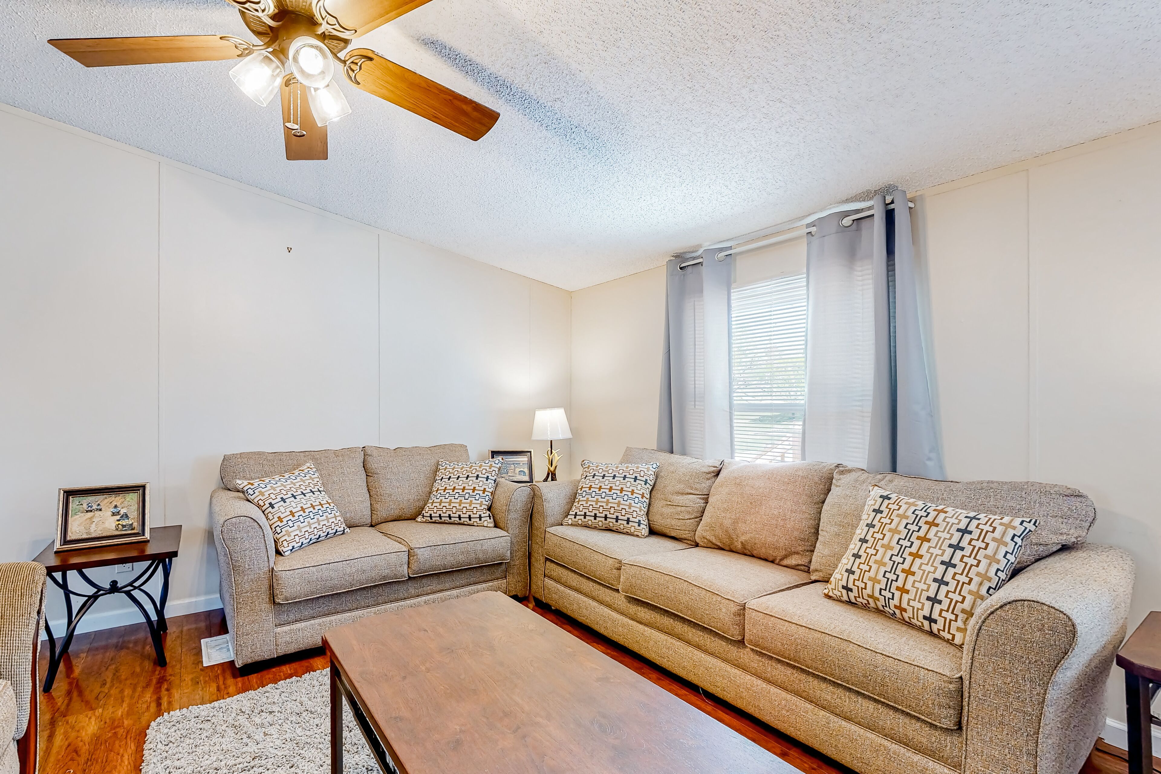 Riverfront home with water views, firepit, deck, grill, fireplace - dog-friendly