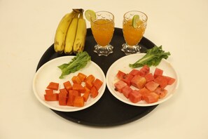 Déjeuner préparé sur commande gratuit tous les jours