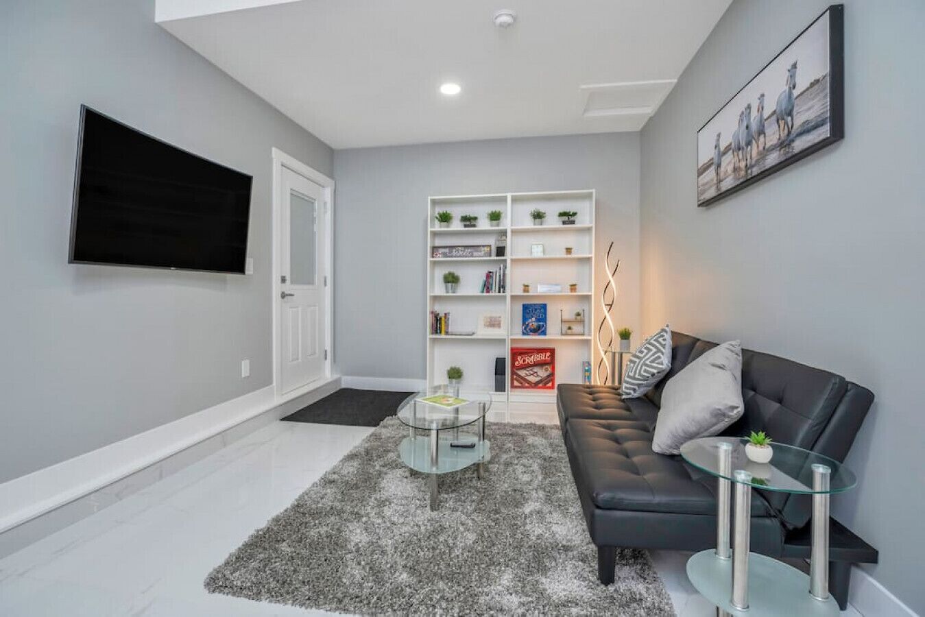 Central | A/C | The Modern