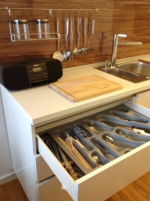 Fridge, microwave, oven, dishwasher