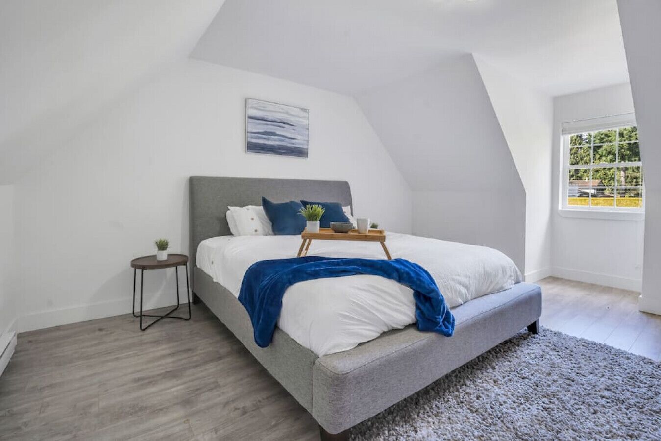 Hidden Gem with a king Bed