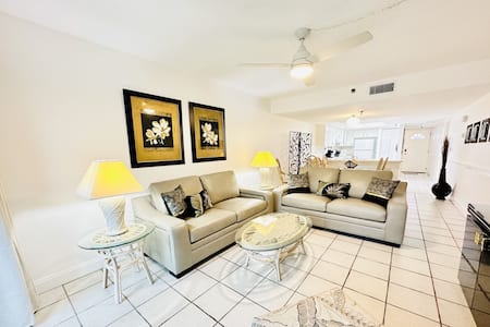 Madeira Beach Condo