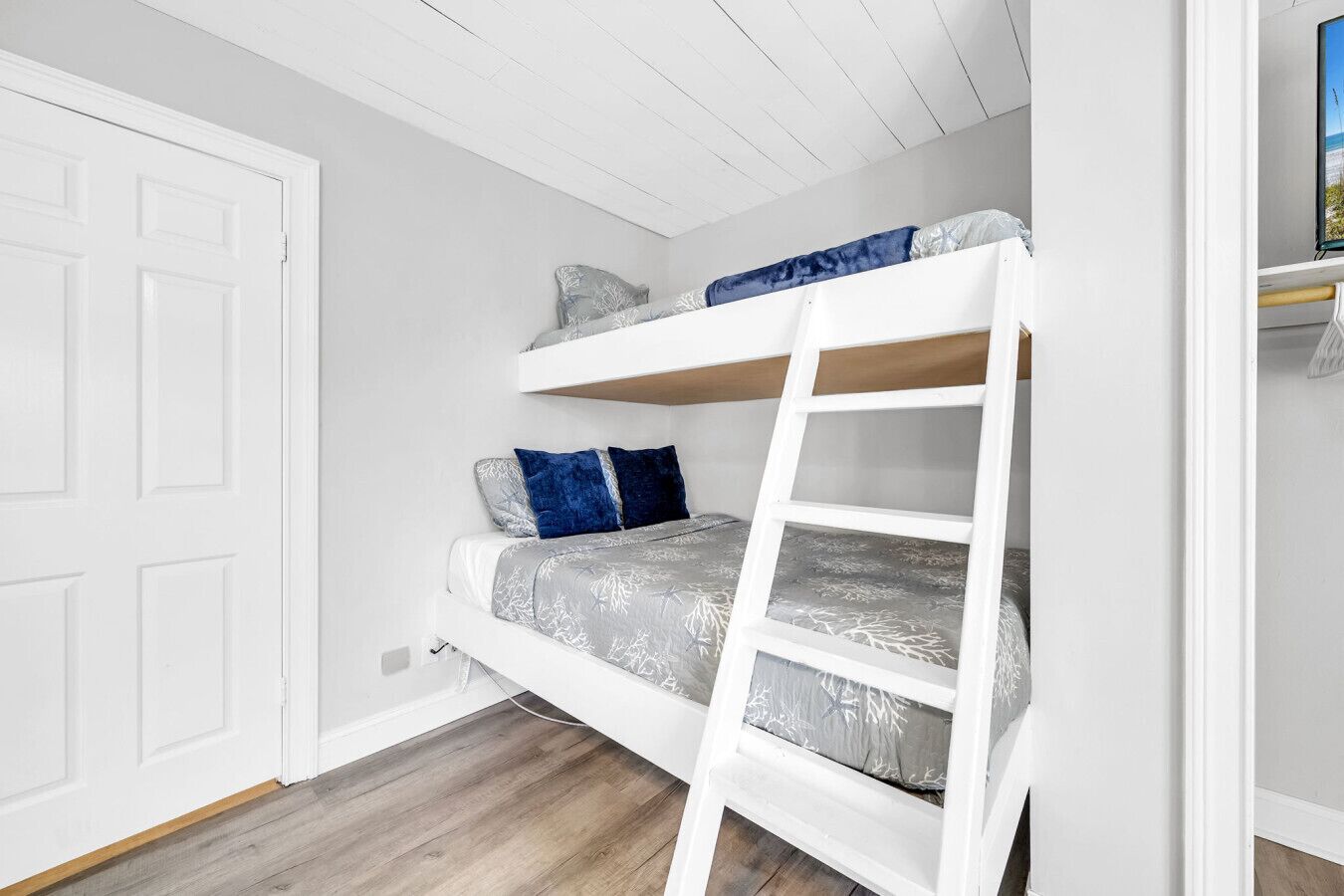 2 間睡房、熨斗/熨衫板、可攜式嬰兒床、Wi-Fi