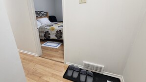 Economy Apartment | 2 bedrooms, blackout drapes, iron/ironing board, WiFi (free) - Chesskings Car Rental Guest House (Winnipeg)