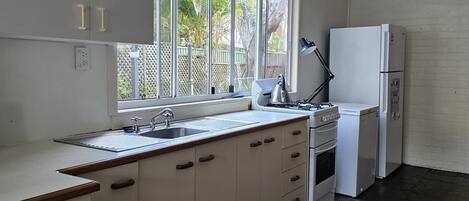 Horno y placa de cocina