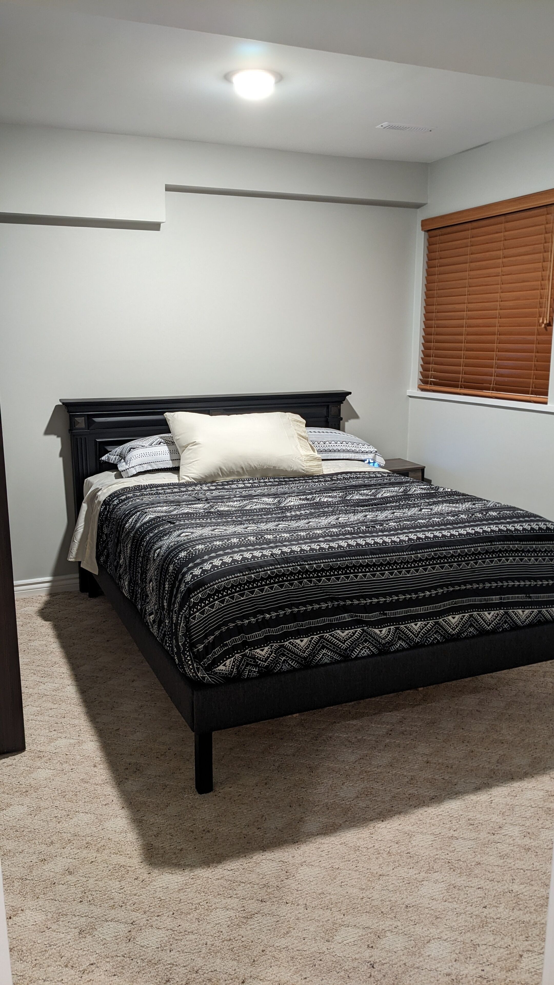 Charming, Spacious Suite w/Private Office