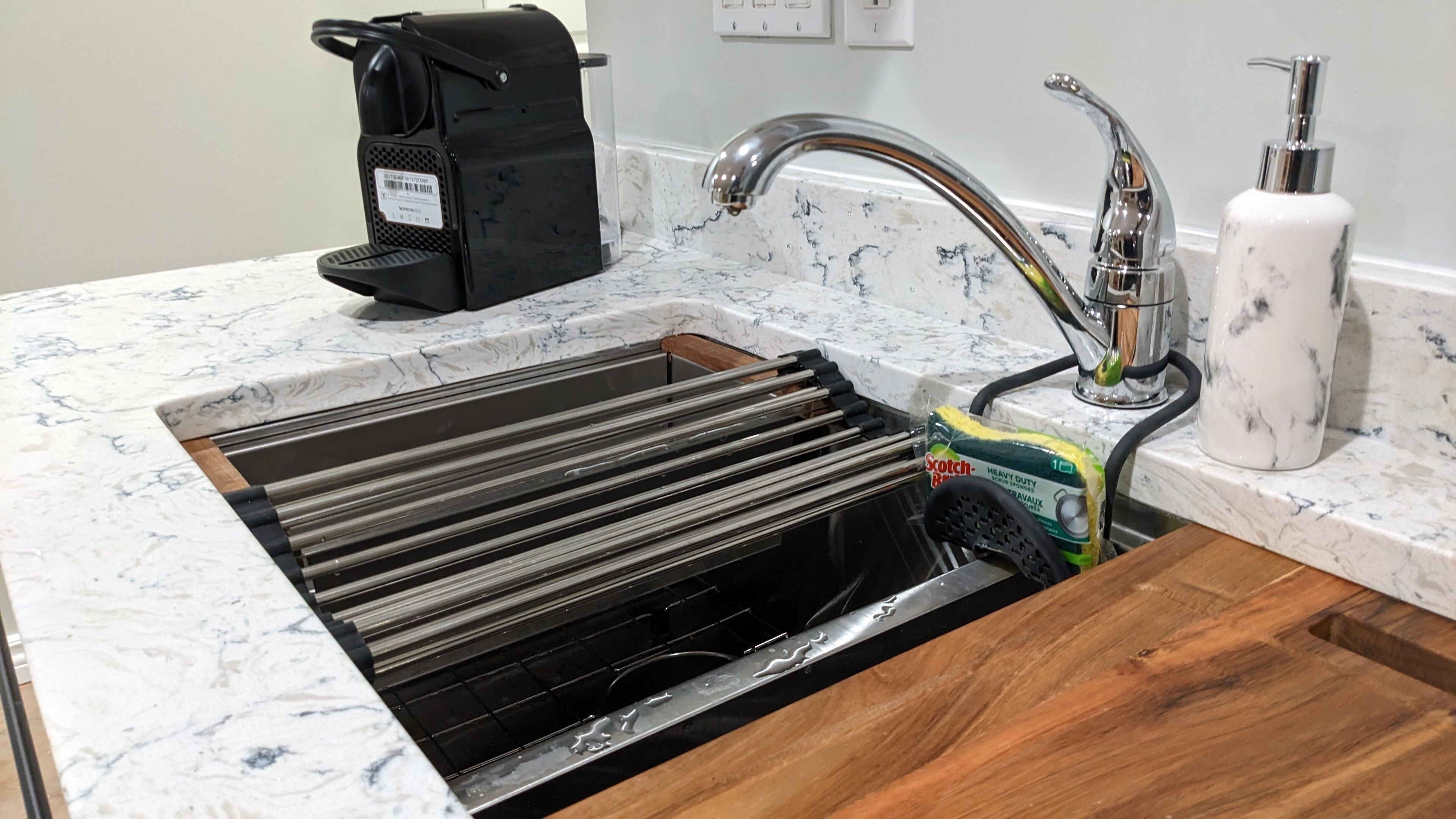 Charming, Spacious Suite w/Private Office