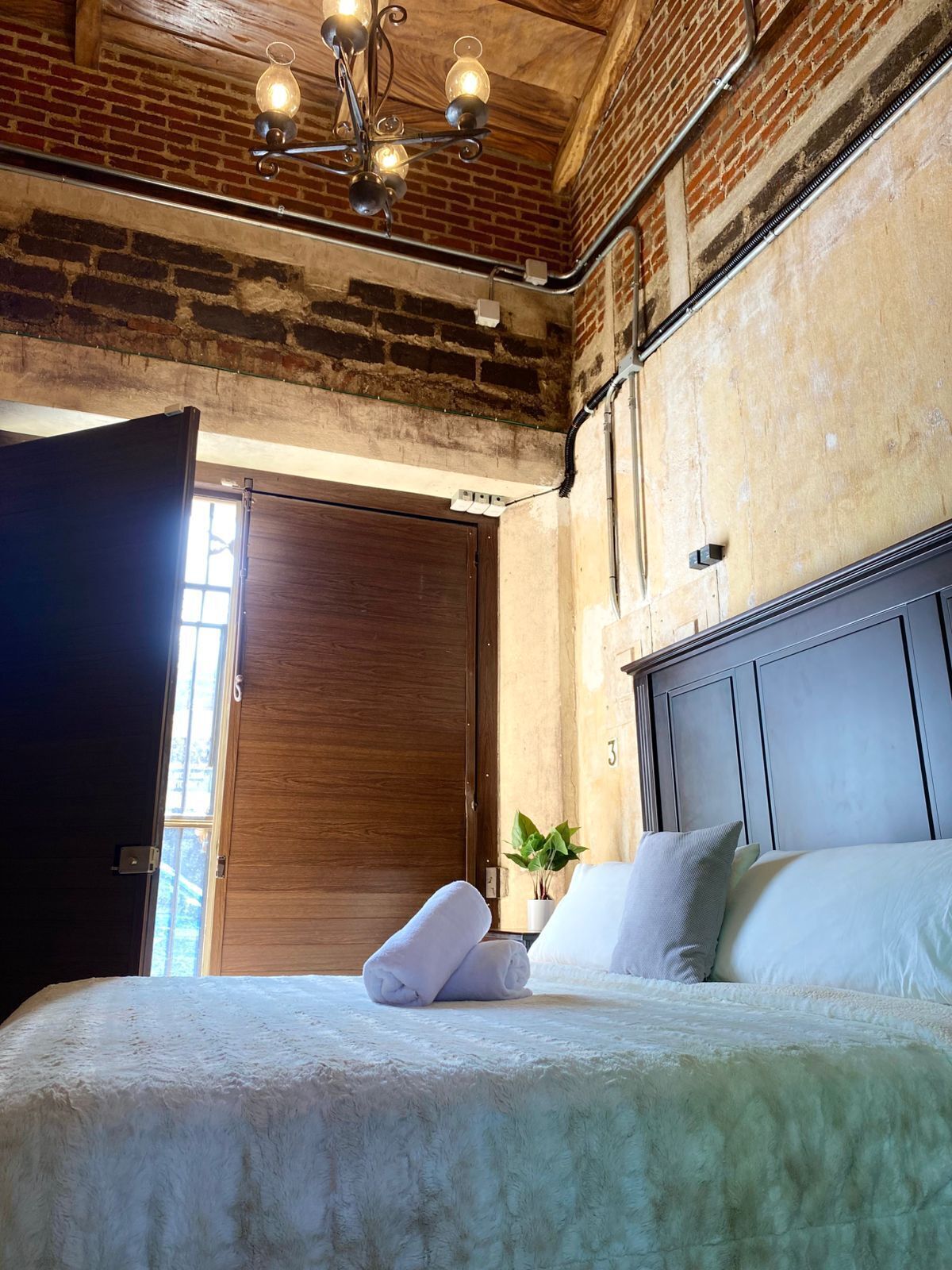 Chambre Double Junior | Chambres insonorisées, Wi-Fi gratuit, draps fournis