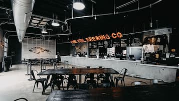 Bar (in der Unterkunft)