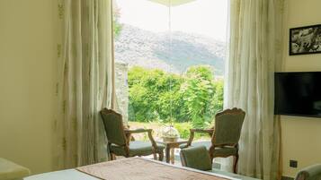 Luxury Villa | Mountain view