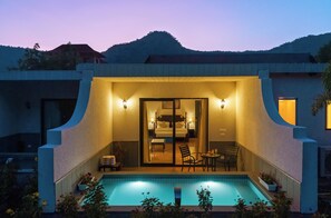 Hill View - Luxury Suite With Private Pool | Terras
