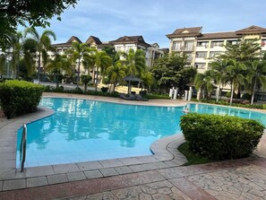 Utomhuspool