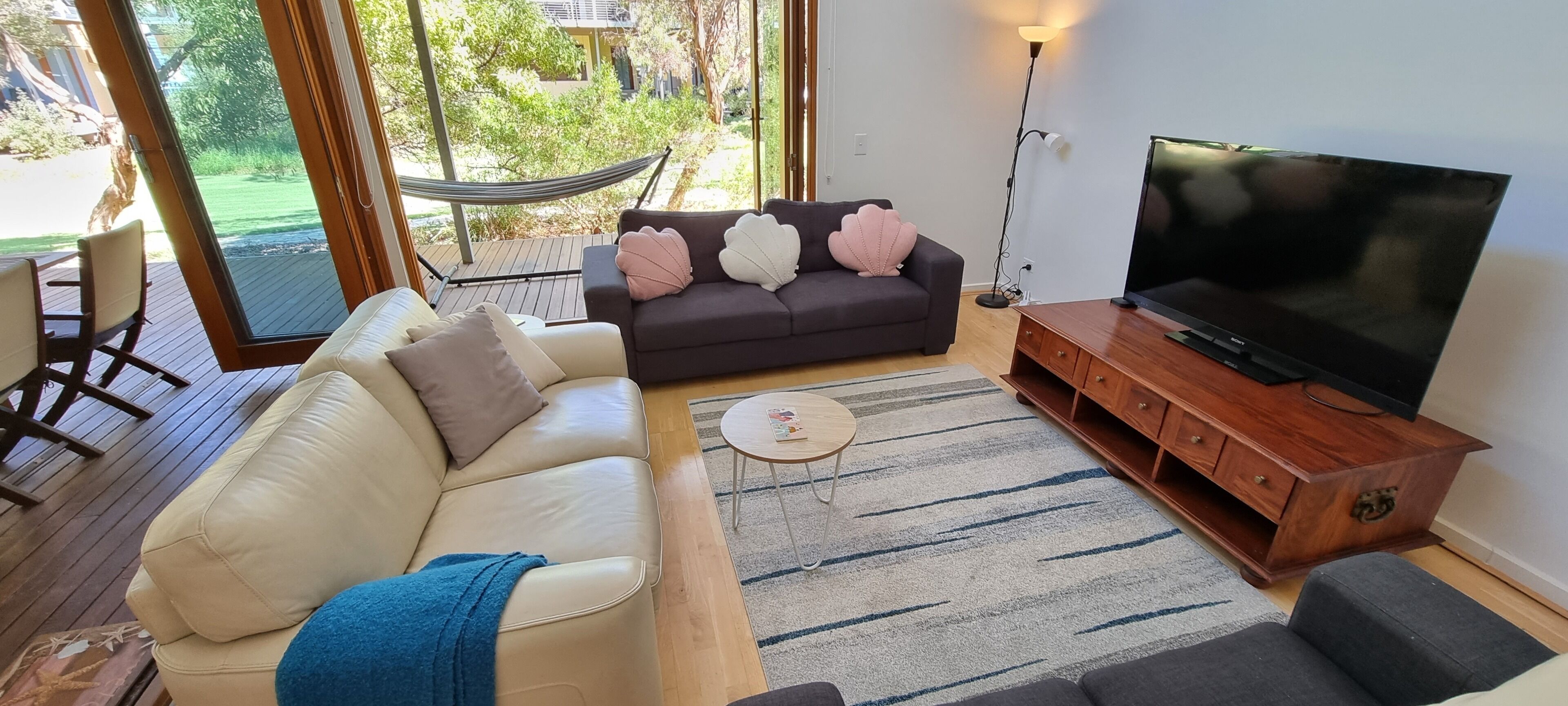 Villa 63 South Shores Resort - Stylish Coastal Retreat