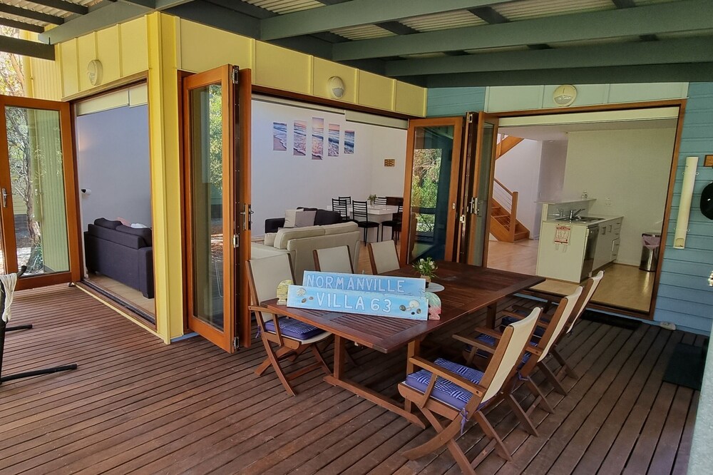 Villa 63 South Shores Resort - Stylish Coastal Retreat