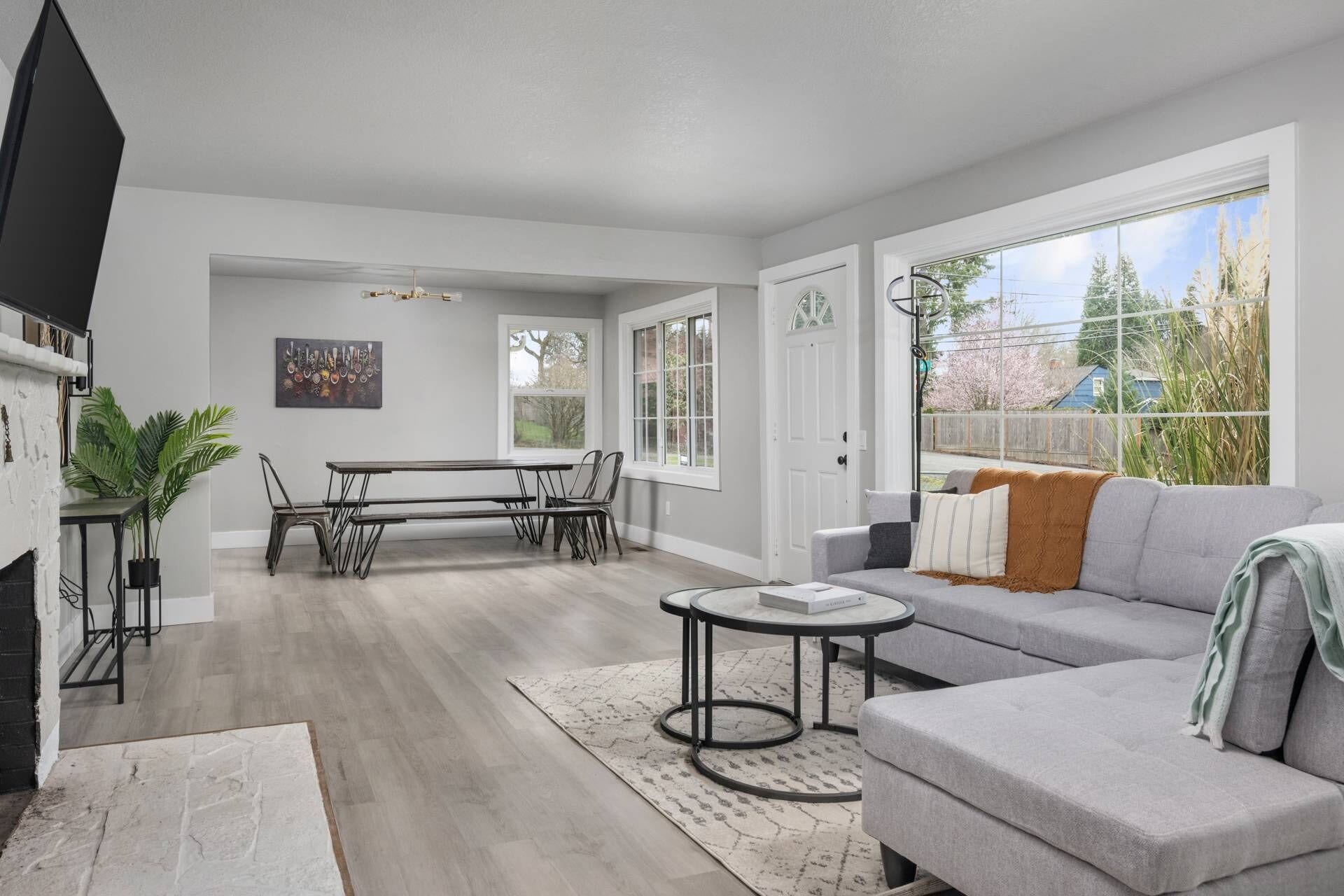 Televisión y futbolito 