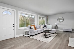 Unclassified image, 5 of 36, button