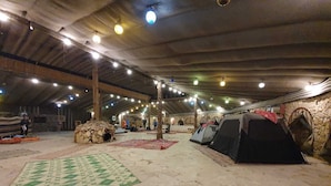Empty lot (Bring your own tent) | 1 sovrum och sängkläder