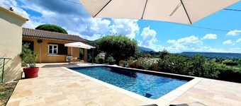 Villa Muriel with private pool in Drôme Provençale