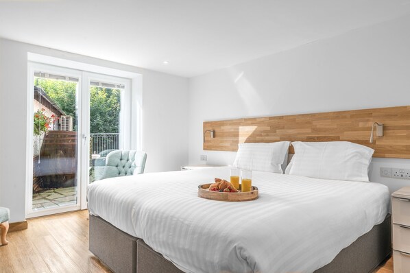 2 chambres, fer et planche à repasser, lit parapluie, Wi-Fi gratuit