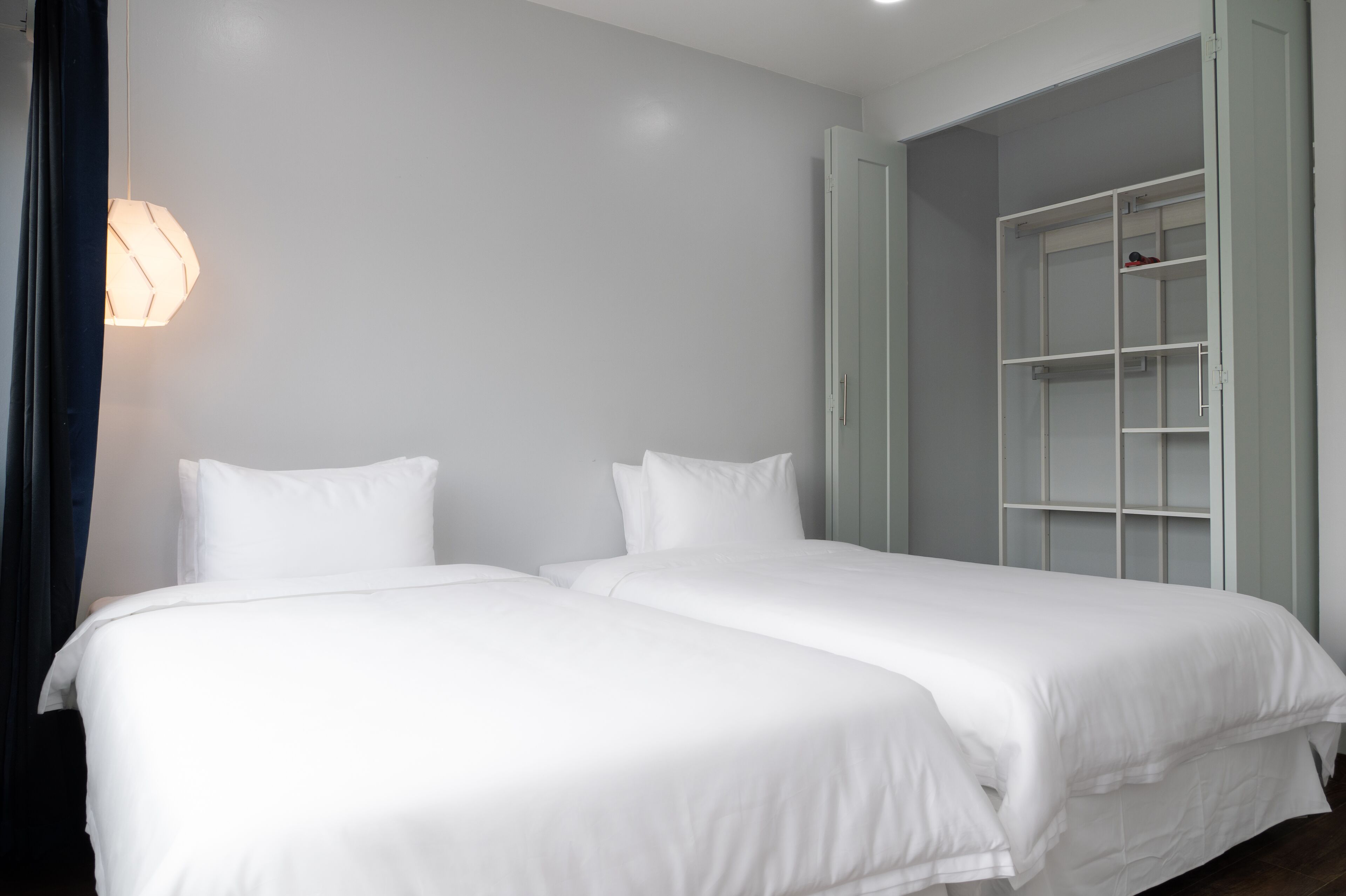 In-room safe, desk, laptop workspace, free WiFi
