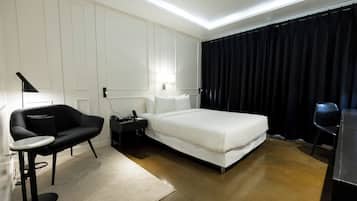 Deluxe Double Room, 1 Queen Bed | In-room safe, desk, laptop workspace, free WiFi