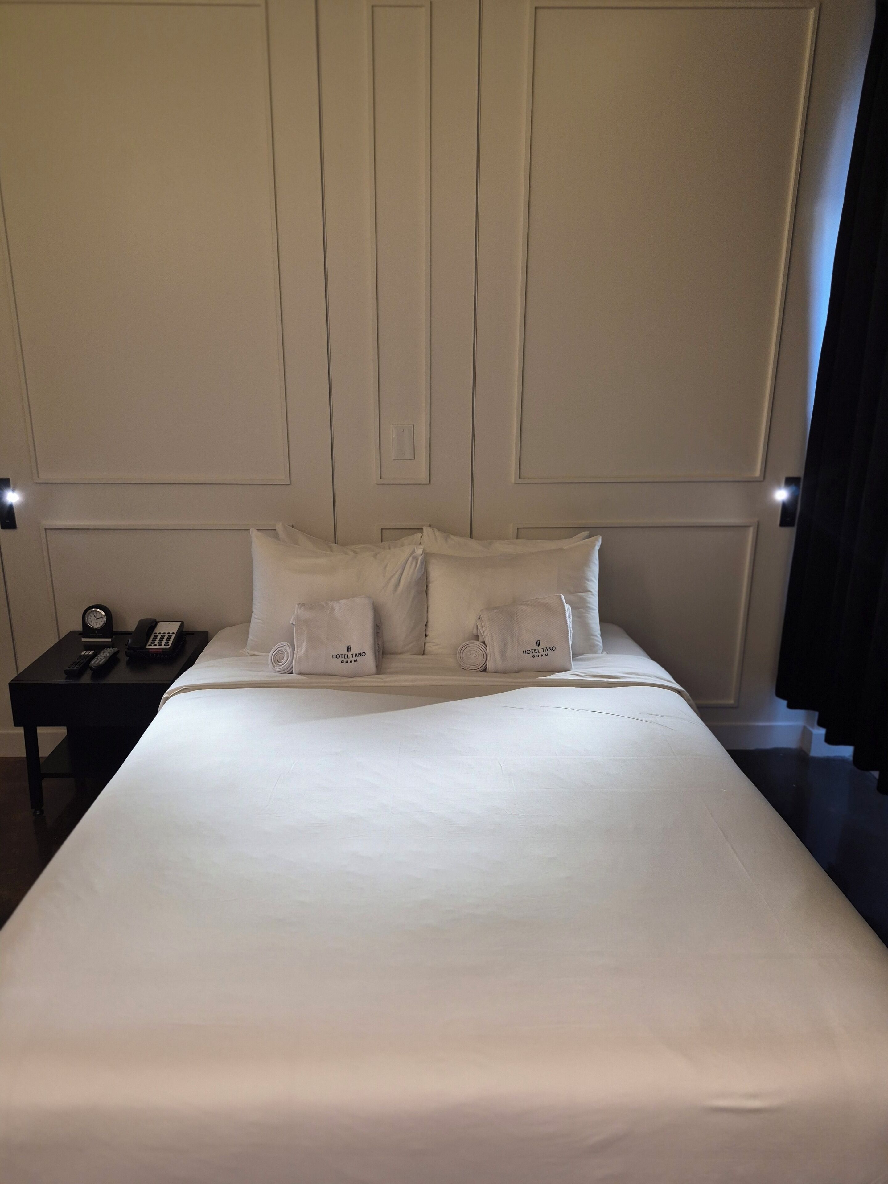 In-room safe, desk, laptop workspace, free WiFi