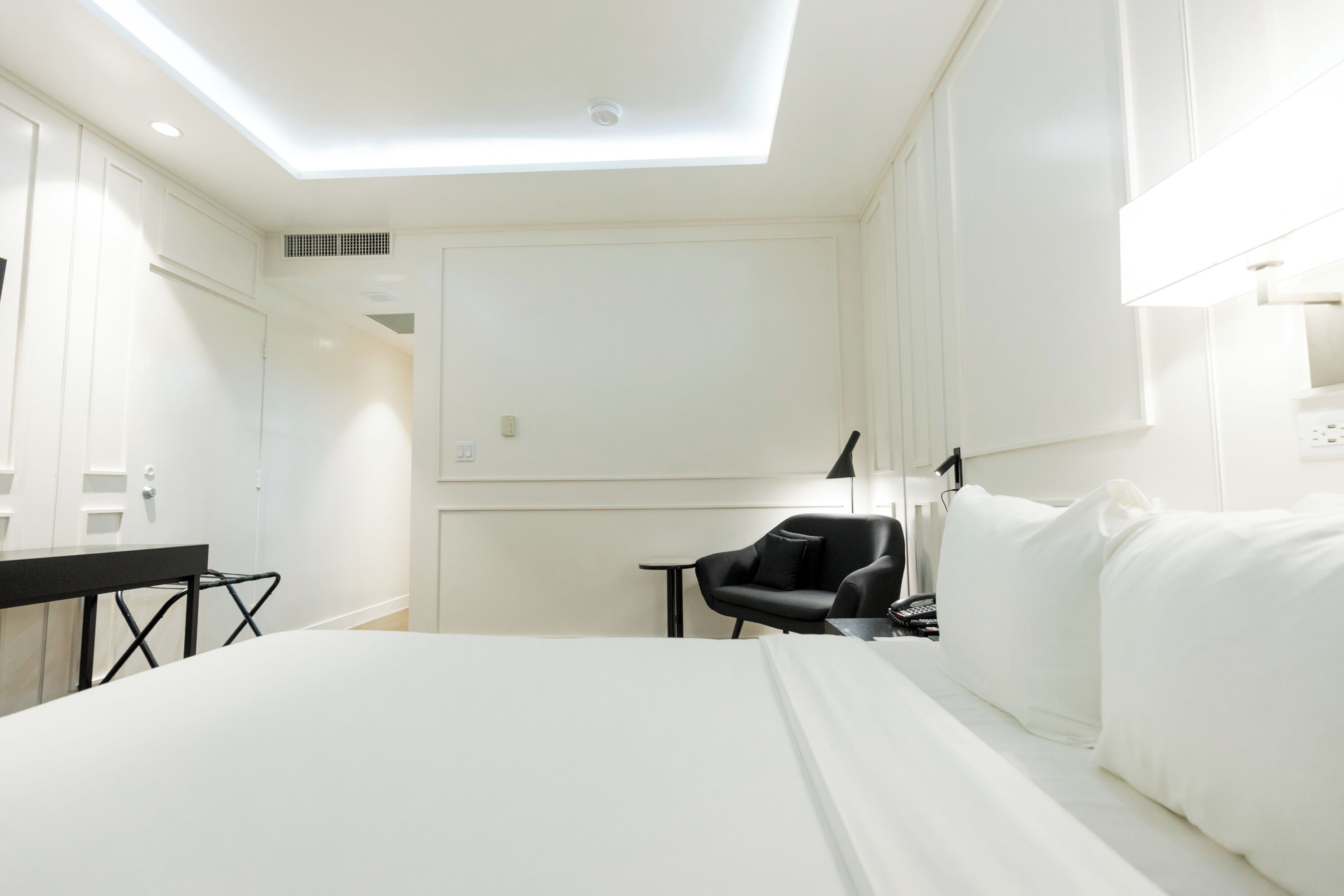 Family Suite, 1 Queen Bed with Sofa bed | In-room safe, desk, laptop workspace, free WiFi