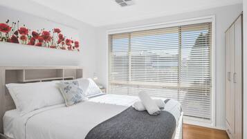 3 chambres, fer et planche Ă repasser, Wi-Fi gratuit, draps fournis