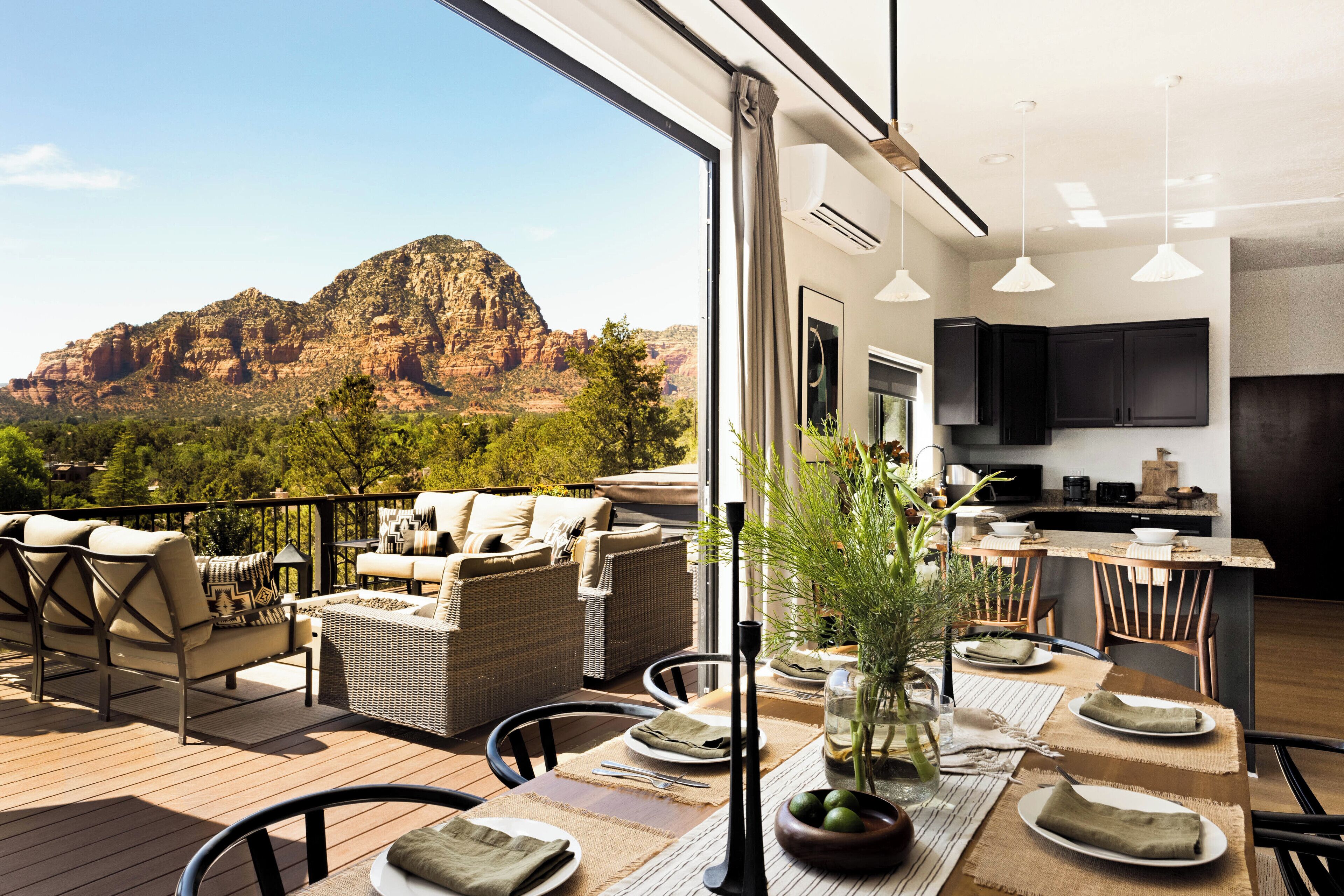 تناول الطعام بالخارج