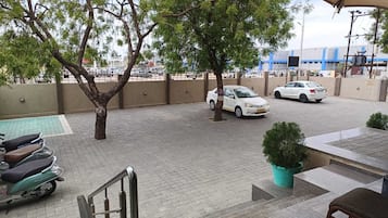 Free self-parking