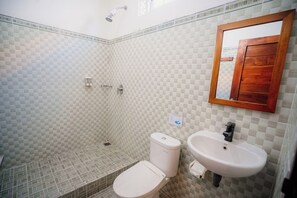 Standard Double Room, Pool View | Bathroom | Shower, rainfall showerhead, bidet, towels