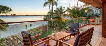 Endless Summer by AvantStay | Serene Beachfront Escape w/ Sunset Views!