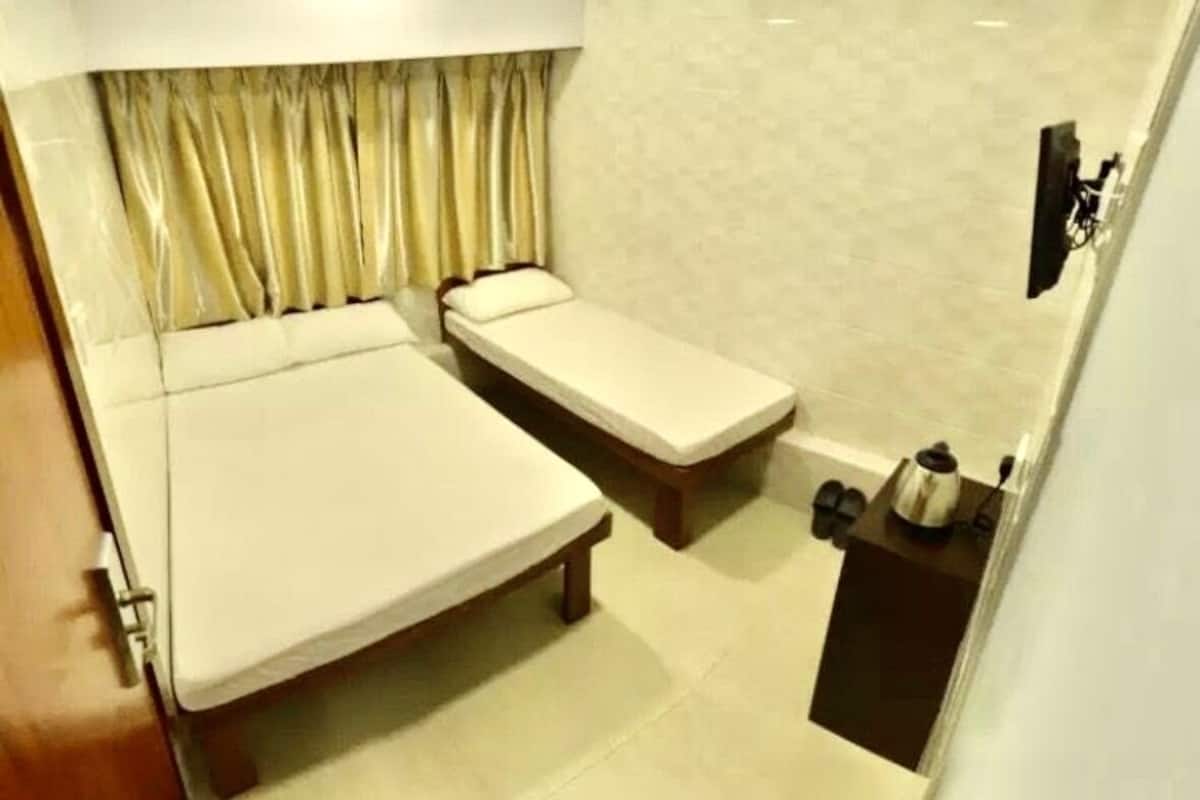 Classic Triple Room | WiFi (free)