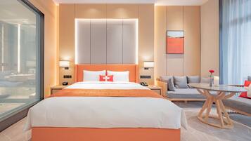 Minibar, in-room safe, free WiFi, bed sheets