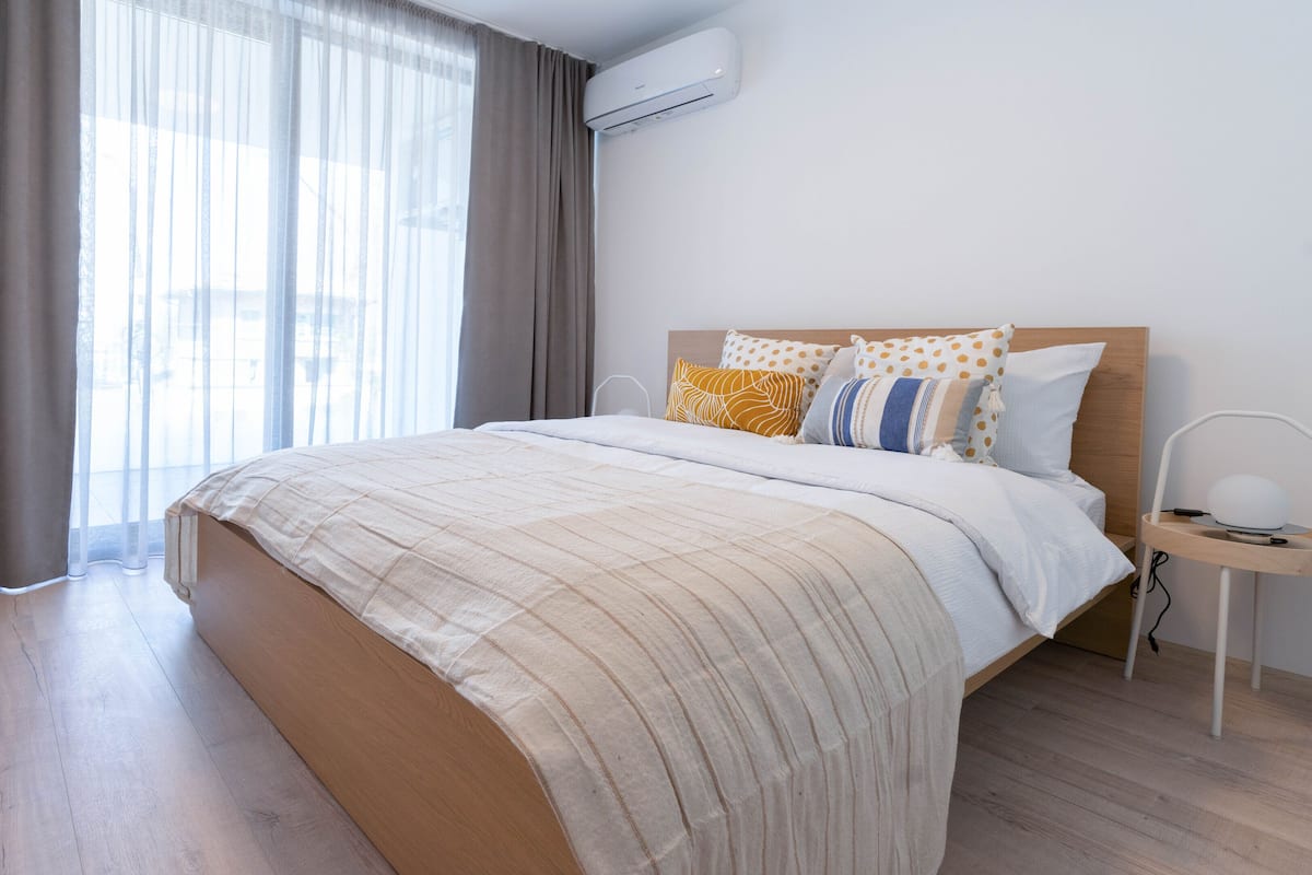 2 Schlafzimmer, kostenloses WLAN, Bettwäsche, Rollstuhlgeeignet