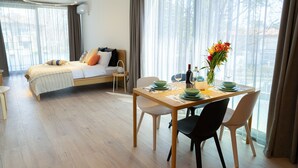 WiFi (free), bed sheets - AMARIS (Eforie)