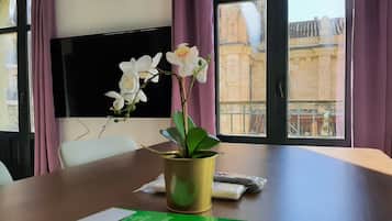 1 habitación y ropa de cama hipoalergénica