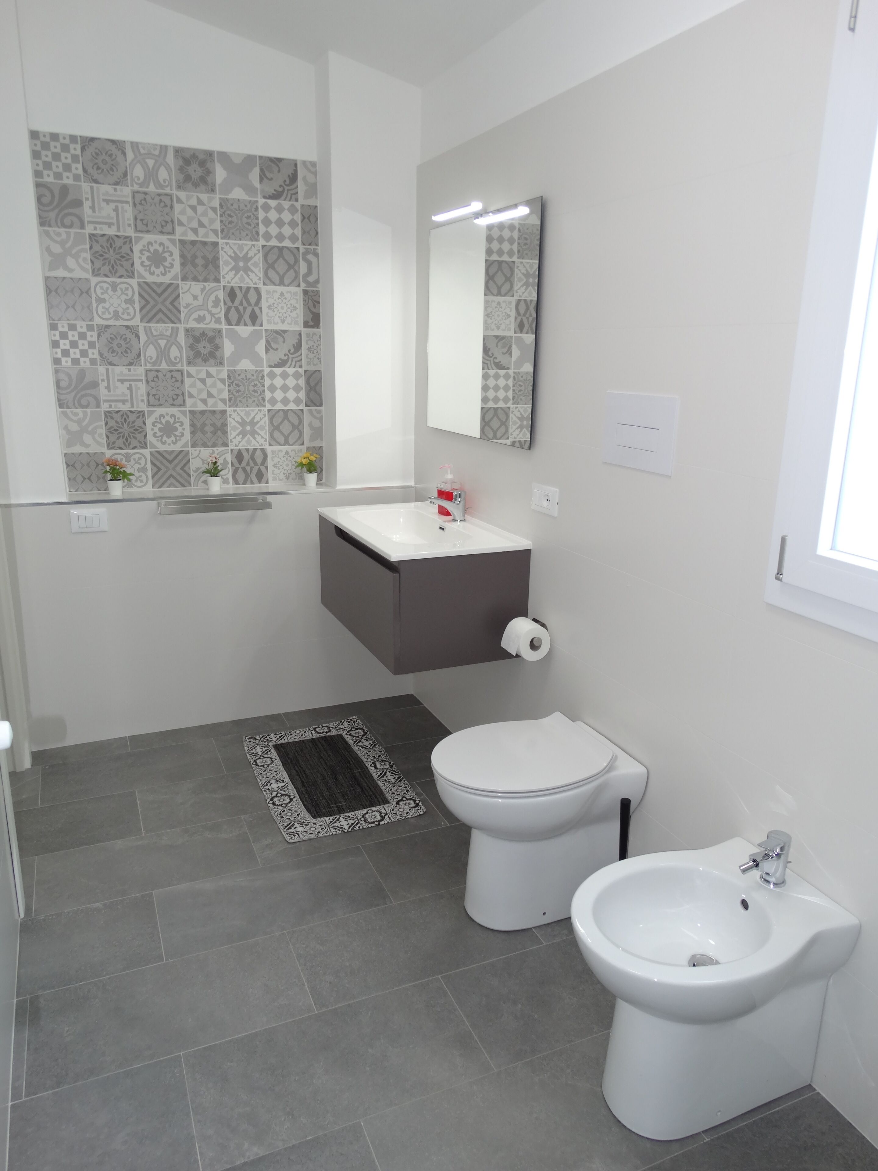 Villa Milicia - Nuova Costruzione con Piscina Vicino al Mare