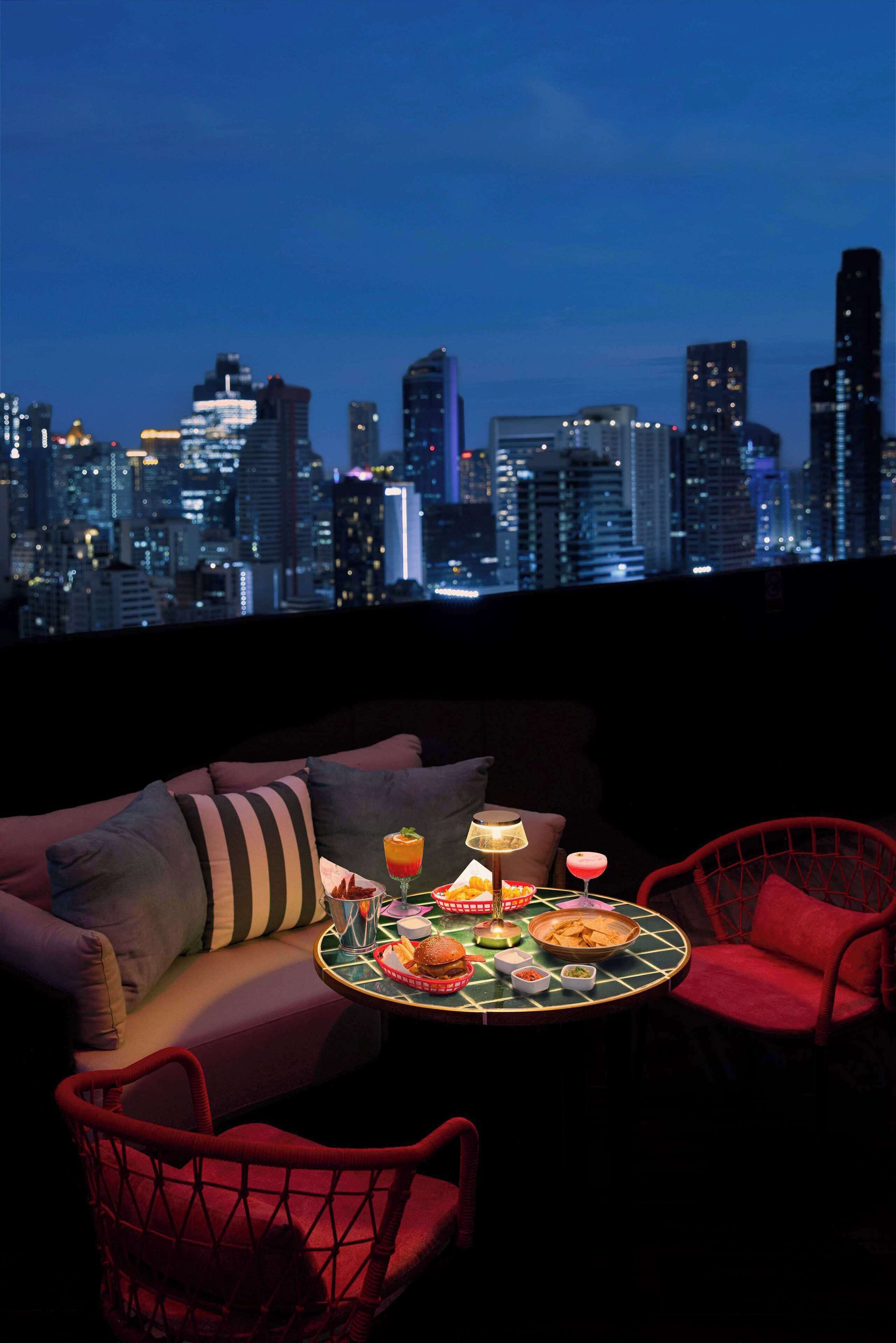 Photo - dusitD2 Samyan Bangkok