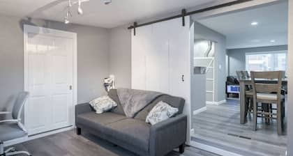 Tranquility meets elegance in this newly renovated 2 bed/1 bath property.