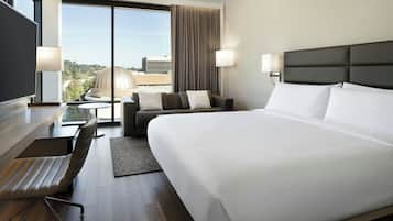 1 Schlafzimmer, hochwertige Bettwaren, Pillowtop-Betten, Schreibtisch