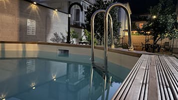 Piscina all'aperto